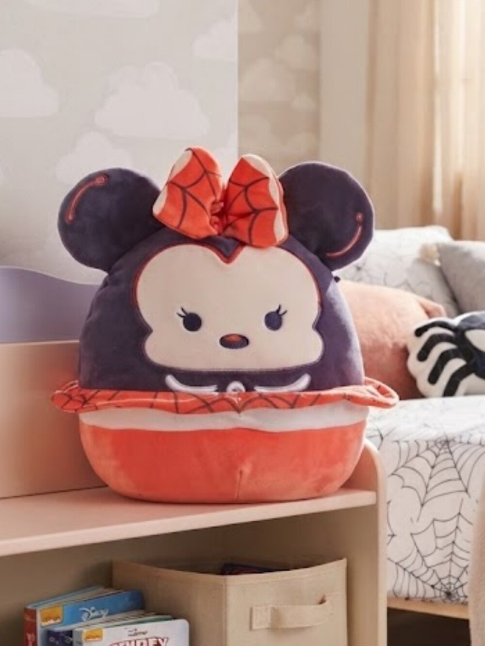 Squishmallow Plush Halloween Minnie Mouse Nwt